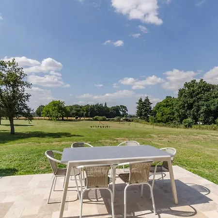 Holiday home Le Saint Remeau Le Jard (Aube)