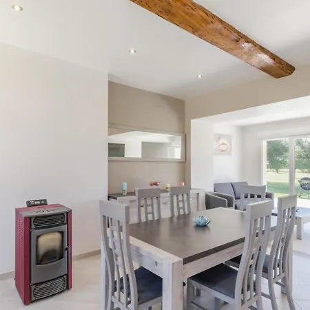Holiday home Le Saint Remeau